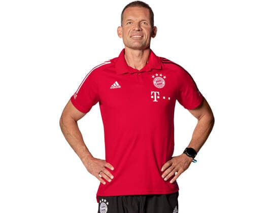 FOOTBALL 1 BUNDESLIGA SEASON 2020 2021 26 10 2020 Photo session FC Bayern Muenchen fitness trainer Dr Holger Broich PHOTO: FC Bayern München Pool via ULMER Press Photo Agency xxNOxMODELxRELEASExx Football 1 Bundesliga 2020 2021 Photo session at FC Bayern Muenchen