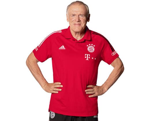 FOOTBALL 1 BUNDESLIGA SEASON 2020 2021 26 10 2020 Photo session FC Bayern Muenchen Co-Trainer Hermann Gerland PHOTO: FC Bayern München Pool via ULMER Press Photo Agency xxNOxMODELxRELEASExx Football 1 Bundesliga 2020 2021 Photo session at FC Bayern Muenchen
