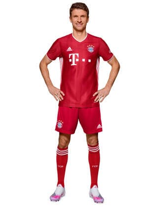 FOOTBALL 1 BUNDESLIGA SEASON 2020 2021 26 10 2020 Photo session FC Bayern Muenchen Thomas Mueller PHOTO: FC Bayern München Pool via ULMER Press Photo Agency xxNOxMODELxRELEASExx Football 1 Bundesliga 2020 2021 Photo session at FC Bayern Muenchen