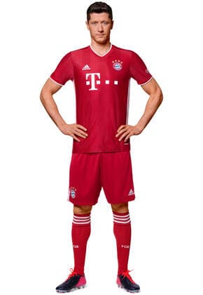 FOOTBALL 1 BUNDESLIGA SEASON 2020 2021 26 10 2020 Photo session FC Bayern Muenchen Robert Lewandowski PHOTO: FC Bayern München Pool via ULMER Press Photo Agency xxNOxMODELxRELEASExx Football 1 Bundesliga 2020 2021 Photo session at FC Bayern Muenchen