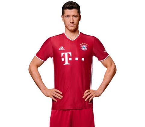 FOOTBALL 1 BUNDESLIGA SEASON 2020 2021 26 10 2020 Photo session FC Bayern Muenchen Robert Lewandowski PHOTO: FC Bayern München Pool via ULMER Press Photo Agency xxNOxMODELxRELEASExx Football 1 Bundesliga 2020 2021 Photo session at FC Bayern Muenchen
