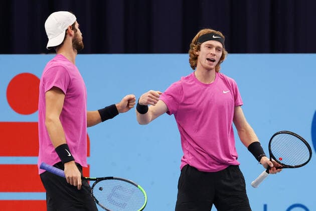 TENNIS - ATP, Tennis Herren Erste Bank Open VIENNA,AUSTRIA,28.OCT.20 - TENNIS - ATP World Tour, Erste Bank Open. Image shows Karen Khachanov and Andrey Rublev (RUS). GEPAxpictures xChristianxWalgram