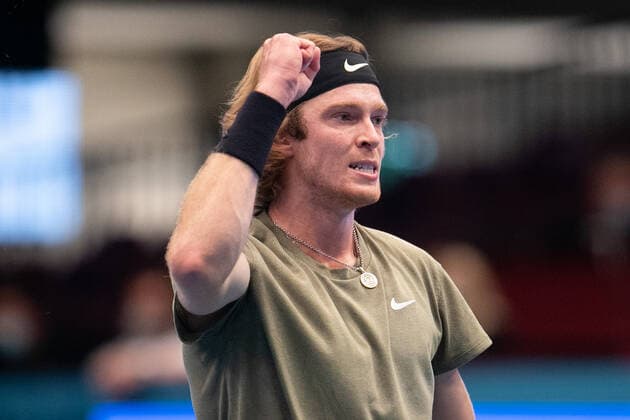 Andrey Rublev makes the fist and cheers, cheers, joy, emotion Tennis FIRST BENCH OPEN 2020 ATP 500 Stadthalle Vienna Austria 30 October 2020 Â Copyright: xJuergenxHasenkopfx
