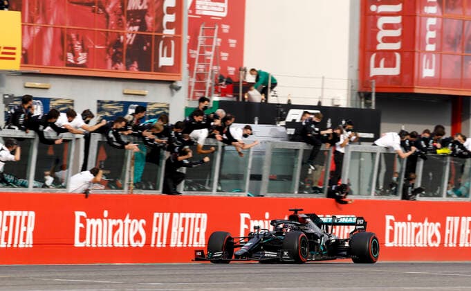 Motorsports FIA Formula One World Championship 2020, Grand Prix of Emilia Romagna, 44 Lewis Hamilton GBR, Mercedes AMG Petronas Formula One Team , Imola Italy