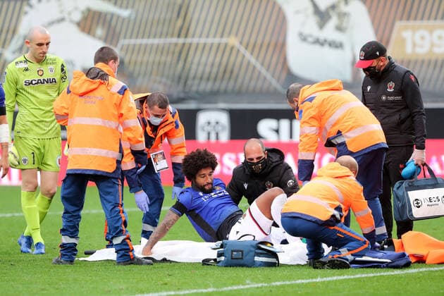 FAIR PLAY - DECEPTION - BLESSURE - 04 DANTE (NICE) - CIVIERE FOOTBALL : Angers vs Nice - Ligue 1 Uber Eats - 01 11 2020 FEP Panoramic 
