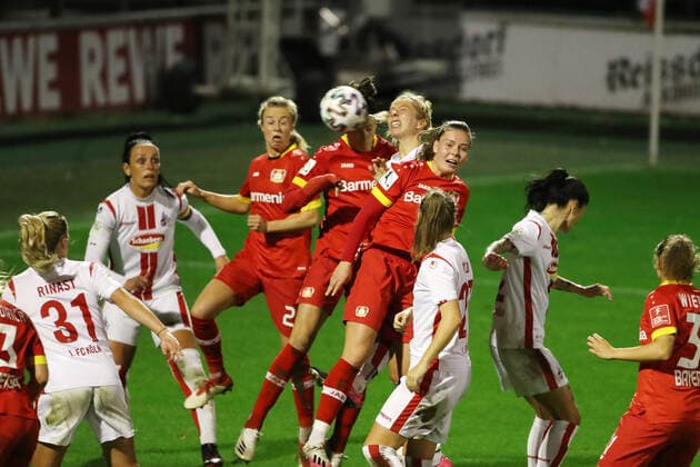 Sport 1 FC Köln vs Bayer Leverkusen Football Women DFB Cup, 2 round Leverkusen attack shortly before the final whistle, 01 11 2020 firo Sportphoto