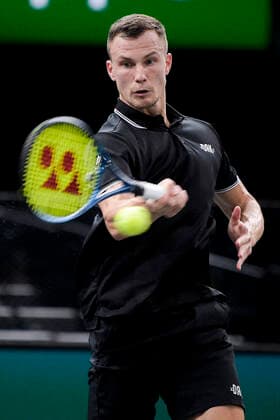 Marton Fuscovics (Hun) TENNIS : Rolex Paris Masters - 02 11 2020 JBAutissier Panoramic 