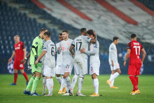 SOCCER - CL, RBS VS Bayern SALZBURG,AUSTRIA,03.NOV.20 - SOCCER - UEFA Champions League, group stage, Red Bull Salzburg VS FC Bayern Muenchen. Image shows the rejoicing of Bayern. GEPAxpictures xJasminxWalter