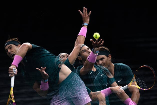 Paris, France le 4 novembre 2020 - L Espagnol Rafael NADAL contre l Espagnol Feliciano LOPEZ lors du deuxieme tour de match de tennis en simple masculin au troisieme jour du tournoi de tennis en salle ATP, Tennis Herren World Tour Masters 1000 - Paris Masters (Paris Bercy) - a l Arena AccorHotels. Rafael NADAL of Spain against Feliciano LOPEZ of Spain during their men s singles second round tennis match on day 3 at the ATP World Tour Masters 1000 - Paris Masters (Paris Bercy) - indoor tennis tournament at The AccorHotels Arena in Paris on November 4, 2020.  Copyright: xAurelienxMorissardx