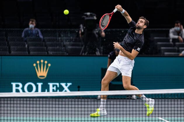 Paris, France le 5 novembre 2020 - Le Croate Marin CILIC contre le Francais Ugo HUMBERT lors du 1 8e de finale de tennis en simple masculin au quatrieme jour du tournoi de tennis en salle ATP, Tennis Herren World Tour Masters 1000 - Paris Masters (Paris Bercy) - a l Arena AccorHotels. Marin CILIC of Croatia against Ugo HUMBERT of France during their Round of 8 men s singles tennis match on day 4 at the ATP World Tour Masters 1000 - Paris Masters (Paris Bercy) - indoor tennis tournament at The AccorHotels Arena in Paris on November 5, 2020.  Copyright: xAurelienxMorissardx