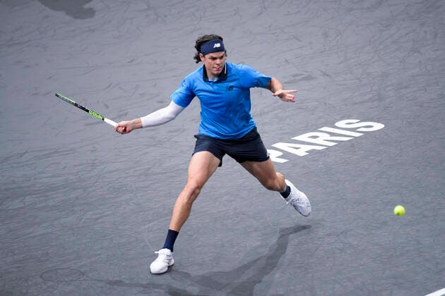 Milos Raonic (Can) TENNIS : Rolex Paris Masters - 06 11 2020 JBAutissier Panoramic 