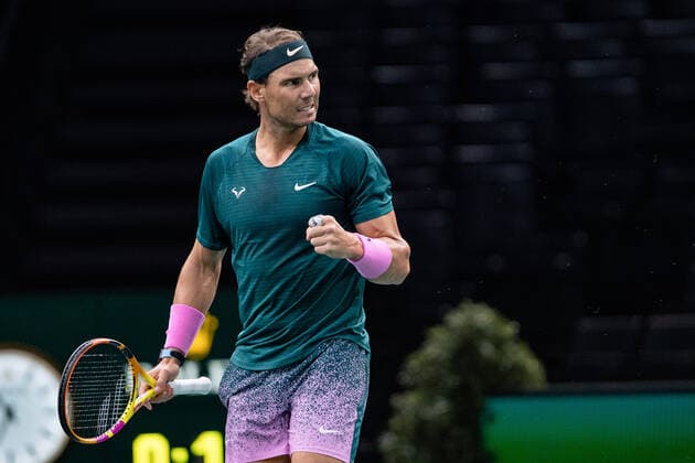 Paris, France le 6 novembre 2020 - L Espagnol Rafael NADAL contre l Espagnol Pablo CARRENO BUSTA lors du Quart de finale de tennis en simple masculin au cinquieme jour du tournoi de tennis en salle ATP, Tennis Herren World Tour Masters 1000 - Paris Masters (Paris Bercy) - a l Arena AccorHotels. Rafael NADAL of Spain against Pablo CARRENO BUSTA of Spain during their Quarter Final men s singles tennis match on day 5 at the ATP World Tour Masters 1000 - Paris Masters (Paris Bercy) - indoor tennis tournament at The AccorHotels Arena in Paris on November 6, 2020.  Copyright: xAurelienxMorissardx