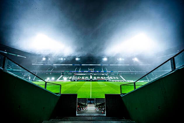 Football 1 Bundesliga, Season 2020 2021, 7 Matchday, SV Werder Bremen 1 FC Köln on 07 11 2020 at the Weserstadion in Bremen The spectator stands at the Weserstadion are mystically in the fog DFL REGULATIONS PROHIBIT ANY USE OF PHOTOGRAPHS AS IMAGE SEQUENCES AND OR QUASI VIDEO Copyright: xNeundorf Kirchnerx