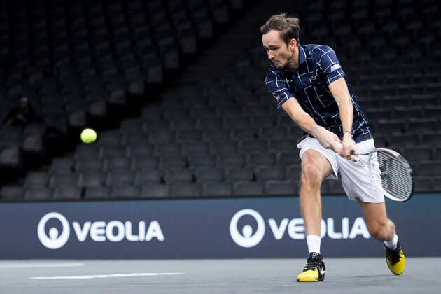 Daniil Medvedev (Rus) TENNIS : Rolex Paris Masters Demi Finale - 07 11 2020 JBAutissier Panoramic 