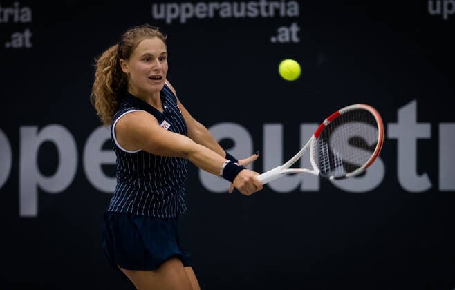 November 7, 2020, Linz, AUSTRIA: Mira Antonitsch of Austria in action during the first qualifications round at the 2020 Upper Austria Ladies Linz WTA, Tennis Damen International tennis tournament against Jacqueline Cristian of Romania Linz AUSTRIA - ZUMAa181 20201107_zaa_a181_133 Copyright: xRobxPrangex
