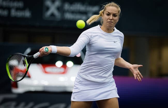 November 7, 2020, Linz, AUSTRIA: Sabine Lisicki of Germany in action during the first qualifications round at the 2020 Upper Austria Ladies Linz WTA, Tennis Damen International tennis tournament against Bibiane Schoofs of the Netherlands Linz AUSTRIA - ZUMAa181 20201107_zaa_a181_193 Copyright: xRobxPrangex