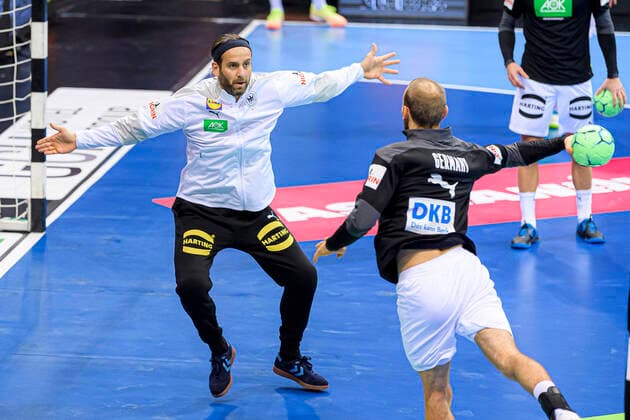 Düsseldorf, Germany 05 November 2020 Men EHF EM 2022 Qualification, Group 2, Germany vs. Bosnia Herzegovina Keeper Silvio Heinevetter Germany MT Melsungen , Marcel Schiller Germany FrischAuf Goeppingen Düsseldorf ISS Dome Nordrhein Westfalen Germany