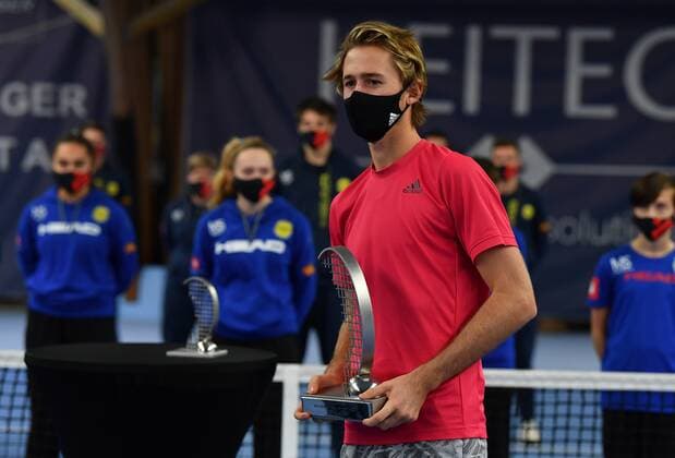 08 11 2020 Tennis ATP Challenger Tour Challenger Eckental Int German Championships Final Individual Ramkumar Ramanathan IND Sebastian Korda USA Sebastian KORDA USA with winners trophy