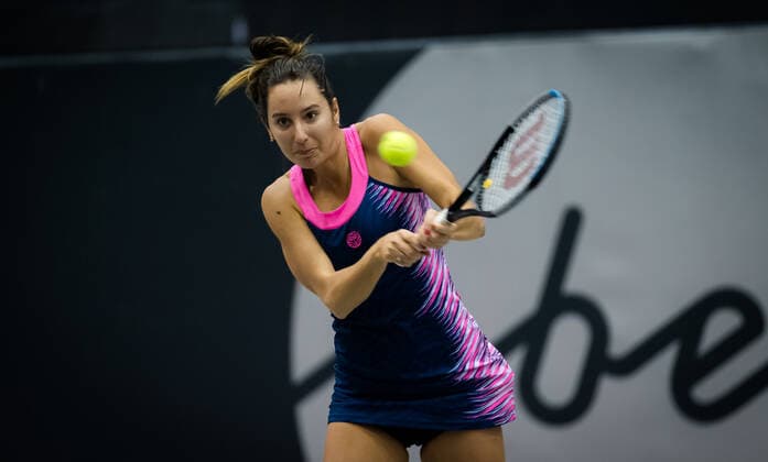 November 8, 2020, Linz, AUSTRIA: Oceane Dodin of France in action during the second qualifications round at the 2020 Upper Austria Ladies Linz WTA, Tennis Damen International tennis tournament against Laura Ionana Paar of Romania Linz AUSTRIA - ZUMAa181 20201108_zaa_a181_032 Copyright: xRobxPrangex
