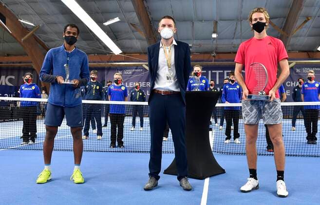 08 11 2020 Tennis ATP Challenger Tour Challenger Eckental Int German Championships Final Individual Ramkumar Ramanathan IND Sebastian Korda USA Award ceremony from left Ramkumar RAMANATHAN IND Fabian REISCH Tournament Organization Sebastian KORDA USA