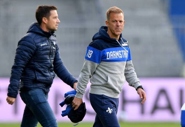 08 11 2020, xfux, Football 2 Bundesliga, SV Darmstadt 98 SC Paderborn, emonline, emspor, v l Team Manager Michael Stegmayer SV Darmstadt 98 , Coach Markus Anfang SV Darmstadt 98 Darmstadt
