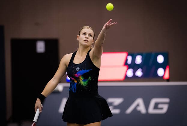November 8, 2020, Linz, AUSTRIA: Jana Fett of Croatia in action during the second qualifications round at the 2020 Upper Austria Ladies Linz WTA, Tennis Damen International tennis tournament against Irina Bara of Romania Linz AUSTRIA - ZUMAa181 20201108_zaa_a181_201 Copyright: xRobxPrangex