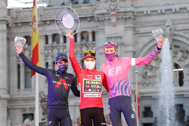 08-11-2020 Vuelta A Espana; Tappa 18 Hipodromo De La Zarzuela - Madrid; 2020, Jumbo - Visma; 2020, Team Ineos Grenadiers; Roglic, Primoz; Carapaz Antonio, Richard Antonio; Carthy, Hugh; Madrid; 