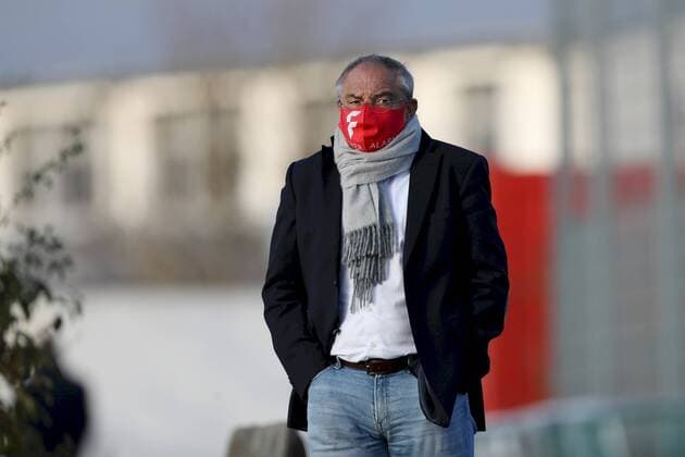 2 Bundesliga first training with Bernhard Trares 09 11 2020 Felix Magath Head of Flyeralarm Global Soccer also watched the training session, 2 Bundesliga, first training with Bernhard Trares, 09 11 2020, Randersacker, sports area at the sun chair Copyright: xBEAUTIFULxSPORTS JulienxChristx
