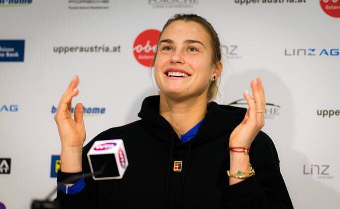 November 9, 2020, Linz, AUSTRIA: Aryna Sabalenka of Belarus talks to the media at the 2020 Upper Austria Ladies Linz WTA, Tennis Damen International tennis tournament Linz AUSTRIA - ZUMAa181 20201109_zaa_a181_041 Copyright: xRobxPrangex