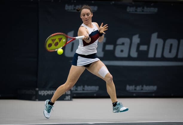 November 10, 2020, Linz, AUSTRIA: Tamara Zidansek of Slovenia in action during the first round at the 2020 Upper Austria Ladies Linz WTA, Tennis Damen International tennis tournament against Arantxa Rus of the Netherlands Linz AUSTRIA - ZUMAa181 20201110_zaa_a181_075 Copyright: xRobxPrangex