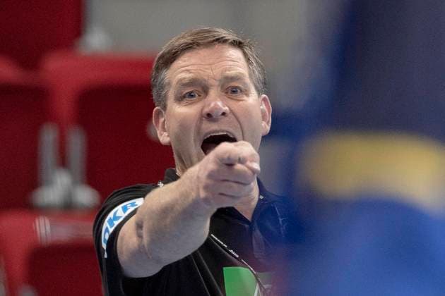 Coach Alfred GISLASON GER , Portrait, shouting, interpreting, showing gesture, gesture, shout Handball international match EM qualification of men 1 matchday Germany GER Bosnia Herzegovina BIH 25 21, in Duesseldorf Germany on 05 11 2020