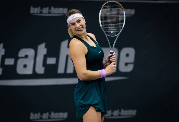 Sport Bilder des Tages November 10, 2020, Linz, AUSTRIA: Aryna Sabalenka of Belarus in action during the first round at the 2020 Upper Austria Ladies Linz WTA, Tennis Damen International tennis tournament against Jasmine Paolini of Italy Linz AUSTRIA - ZUMAa181 20201110_zaa_a181_243 Copyright: xRobxPrangex
