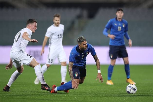 Emerson of Italy is upended by Markus Soomets of Estonia during the International Friendly, Länderspiel, Nationalmannschaft match at Stadio Artemio Franchi, Florence. Picture date: 11th November 2020. Picture credit should read: Jonathan Moscrop Sportimage EDITORIAL USE ONLY. No use with unauthorised audio, video, data, fixture lists, club league logos or live services. Online in-match use limited to 120 images, no video emulation. No use in betting, games or single club league player publications. SPI-0747-0016