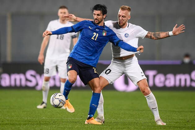 Photo LaPresse - Fabio Ferrari November 11, 2020 Firenze, Italy soccer Italy vs Estonia - Friendly match - & x2018;Artemio Franchi Stadium. In the pic:Roberto Soriano (Italy)Ainsalu (Estonia)  Copyright: xFabioxFerrari LaPressex
