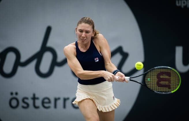 November 11, 2020, Linz, AUSTRIA: Ekaterina Alexandrova of Russia in action during her second-round match at the 2020 Upper Austria Ladies Linz WTA, Tennis Damen International tennis tournament against Vera Gracheva of Russia Linz AUSTRIA - ZUMAa181 20201111_zaa_a181_228 Copyright: xRobxPrangex