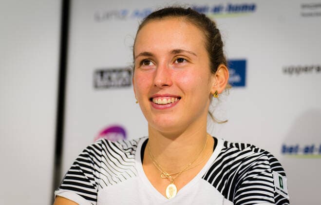 November 11, 2020, Linz, AUSTRIA: Elise Mertens of Belgium talks to the media after winning her first-round match at the 2020 Upper Austria Ladies Linz WTA, Tennis Damen International tennis tournament against Anhelina Kalinina of Ukraine Linz AUSTRIA - ZUMAa181 20201111_zaa_a181_242 Copyright: xRobxPrangex