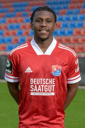 Stephan Mensah SpVgg Unterhaching 3 League, Portrait xslx