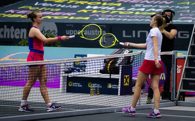 November 13, 2020, Linz, AUSTRIA: Barbora Krejcikova of the Czech Republic & Aliaksandra Sasnovich of Belarus in action during the quarter-final of the 2020 Upper Austria Ladies Linz WTA, Tennis Damen International tennis tournament Linz AUSTRIA - ZUMAa181 20201113_zaa_a181_044 Copyright: xRobxPrangex