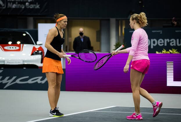 November 13, 2020, Linz, AUSTRIA: Katerina Siniakova & Lucie Hradecka of the Czech Republic playing doubles at the 2020 Upper Austria Ladies Linz WTA, Tennis Damen International tennis tournament Linz AUSTRIA - ZUMAa181 20201113_zaa_a181_143 Copyright: xRobxPrangex