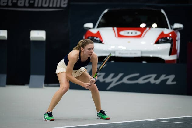 November 14, 2020, Linz, AUSTRIA: Ekaterina Alexandrova of Russia in action during the semi-final of the 2020 Upper Austria Ladies Linz WTA, Tennis Damen International tennis tournament against Elise Mertens of Belgium Linz AUSTRIA - ZUMAa181 20201114_zaa_a181_009 Copyright: xRobxPrangex