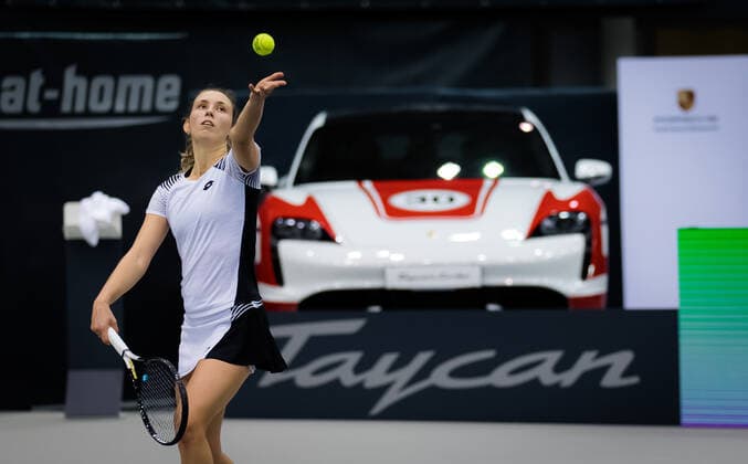 November 14, 2020, Linz, AUSTRIA: Elise Mertens of Belgium in action during the semi-final of the 2020 Upper Austria Ladies Linz WTA, Tennis Damen International tennis tournament against Ekaterina Alexandrova of Russia Linz AUSTRIA - ZUMAa181 20201114_zaa_a181_024 Copyright: xRobxPrangex