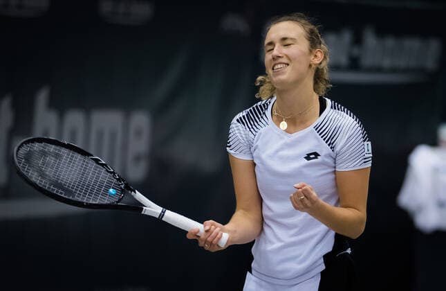 November 14, 2020, Linz, AUSTRIA: Elise Mertens of Belgium in action during the semi-final of the 2020 Upper Austria Ladies Linz WTA, Tennis Damen International tennis tournament against Ekaterina Alexandrova of Russia Linz AUSTRIA - ZUMAa181 20201114_zaa_a181_037 Copyright: xRobxPrangex