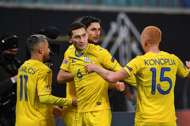 Football, men, season 2020 21, Nations League Liga A, Group 4, 5 Matchday in Leipzig, Germany Ukraine, from Marlos Ukraine, Taras Stepanenko Ukraine , Yukhym Konoplya Ukraine , cheers after goal to 0 1, 14 11 2020, Copyright: xMatthiasxKochx