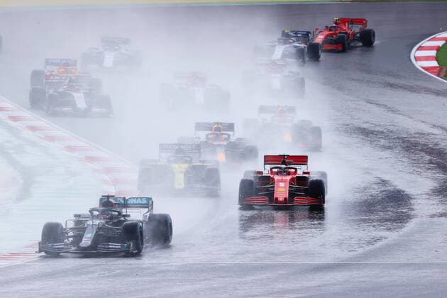 Motorsports FIA Formula One World Championship 2020, Grand Prix of Turkey, 44 Lewis Hamilton GBR, Mercedes AMG Petronas Formula One Team , 5 Sebastian Vettel GER, Scuderia Ferrari Mission Winnow , 3 Daniel Ricciardo AUS, Renault DP World F1 Team , Istanbul Turkey