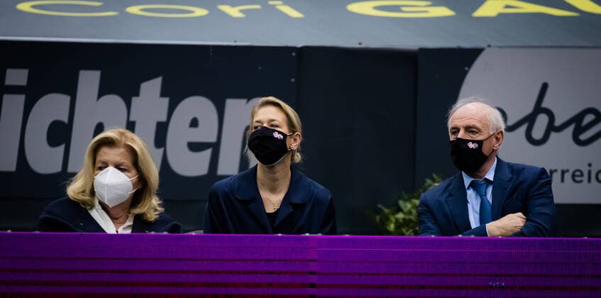November 15, 2020, Linz, AUSTRIA: Sandra Reichel & Peter Michael Reichel during the final of the 2020 Upper Austria Ladies Linz WTA, Tennis Damen International tennis tournament Linz AUSTRIA - ZUMAa181 20201115_zaa_a181_144 Copyright: xRobxPrangex
