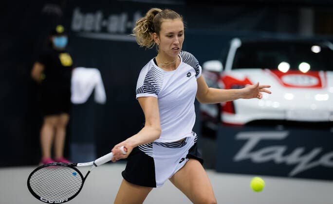 November 15, 2020, Linz, AUSTRIA: Elise Mertens of Belgium in action during the final of the 2020 Upper Austria Ladies Linz WTA, Tennis Damen International tennis tournament against Aryna Sabalenka of Belarus Linz AUSTRIA - ZUMAa181 20201115_zaa_a181_161 Copyright: xRobxPrangex