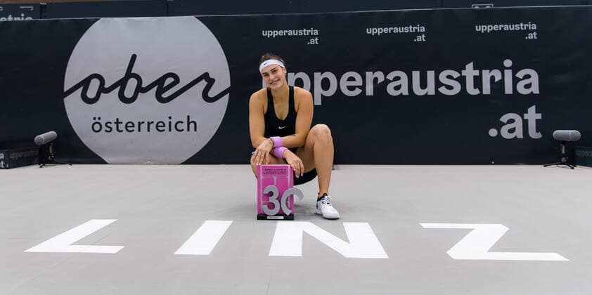 November 15, 2020, Linz, AUSTRIA: Aryna Sabalenka of Belarus poses with the champions trophy of the 2020 Upper Austria Ladies Linz WTA, Tennis Damen International tennis tournament against Elise Mertens of Belgium Linz AUSTRIA - ZUMAa181 20201115_zaa_a181_173 Copyright: xRobxPrangex