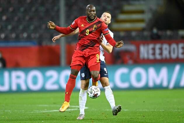 LEUVEN, BELGIUM - NOVEMBER 15 : Romelu Lukaku forward of Belgium battle for the ball with Eric Dier defender of England during the UEFA Nations League match group stage final tournament - League A - Group 2 between Belgium and England on November 15, 2020 in Leuven, Belgium, 15 11 2020 ( Photo by Nico Vereecken Photo News FOOTBALL : UEFA Nations League - League A - Group 2 - Belgique vs Angleterre - 15 11 2020 PHOTONEWS PANORAMIC 