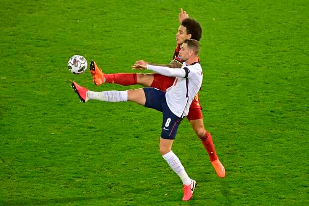 LEUVEN, BELGIUM - NOVEMBER 15 : Axel Witsel midfielder of Belgium battles for the ball with Jordan Henderson midfielder of England during the UEFA Nations League match group stage final tournament - League A - Group 2 between Belgium and England on November 15, 2020 in Leuven, Belgium, 15 11 2020 ( Photo by Peter De Voecht Photonews FOOTBALL : UEFA Nations League - League A - Group 2 - Belgique vs Angleterre - 15 11 2020 PHOTONEWS PANORAMIC 