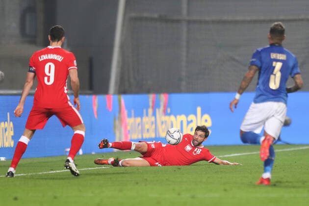 REGGIO EMILIA 15.11.2020 MECZ 5. KOLEJKA LIGA NARODOW GRUPA A1 SEZON 2020 21: WLOCHY - POLSKA --- 2020-21 UEFA NATIONS LEAGUE GROUP A1 FOOTBALL MATCH: ITALY - POLAND BARTOSZ BERESZYNSKI FOT. PIOTR KUCZA FOTOPYK NEWSPIX.PL --- Newspix.pl  201115PYK0055